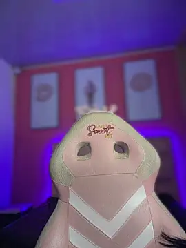 Sasha-18's cam snapshot