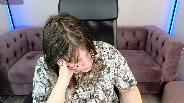 Ruyjin_Choi's cam snapshot