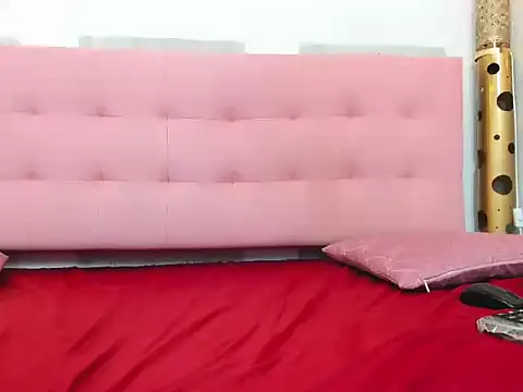 candyandking19's cam snapshot