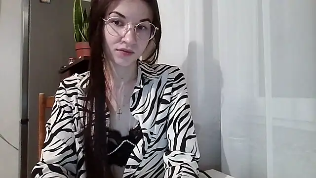 JuliaLovely's cam snapshot