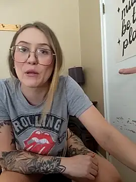 MissMiley's cam snapshot