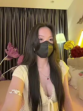 --102KymMiiss-- live sex cam