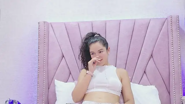 RoxanaAngel live sex cam