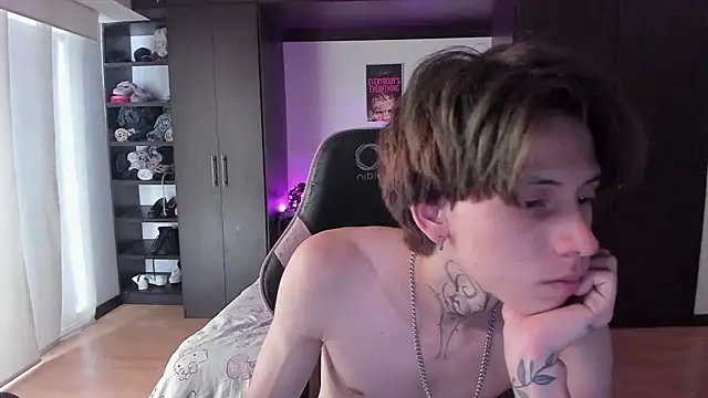 xIce_Boy live sex cam