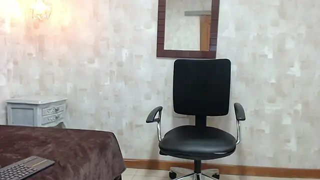 KarolHarper's cam snapshot