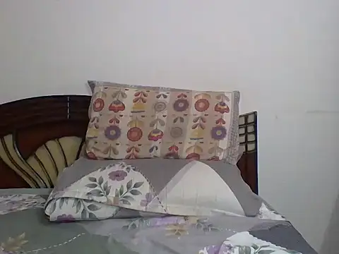 Kannada-Anu-Anu2002's cam snapshot