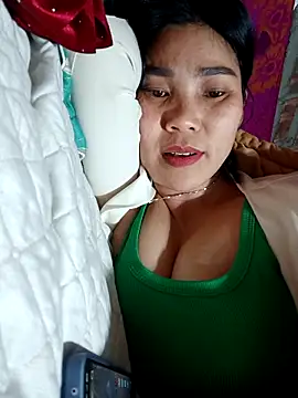 Bear_bear0's cam snapshot