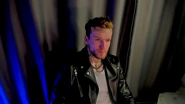 Huntall77's cam snapshot