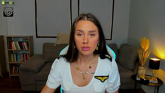 Anya-Ray live sex cam