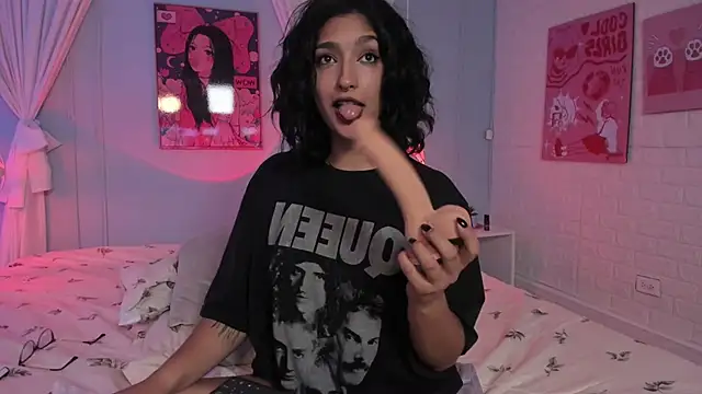 Cleo_Foxx's cam snapshot