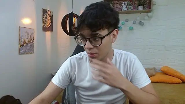 cain_cl's cam snapshot