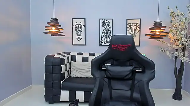 Sara_Velveet's cam snapshot