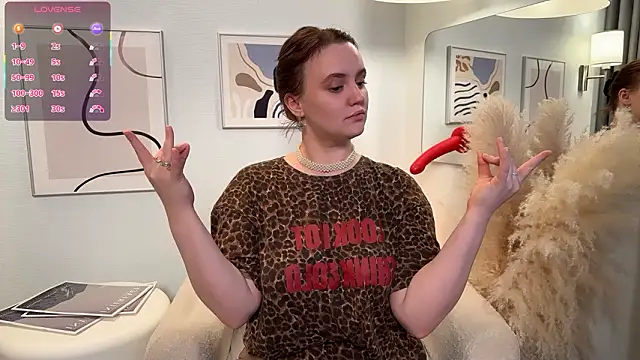 Lella_Ryann_ live sex cam