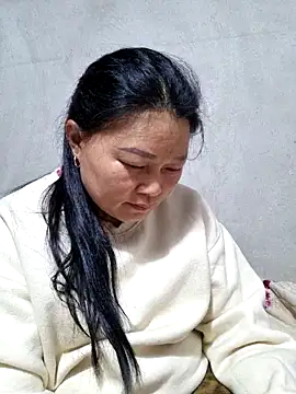 yoowwmr's cam snapshot