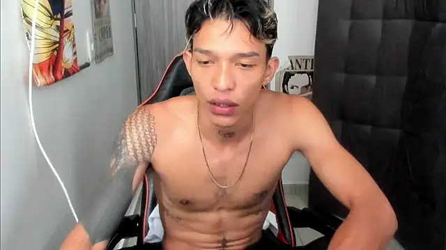 TommyGun_22's cam snapshot