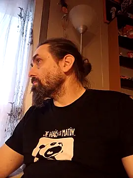 teekoine1's cam snapshot