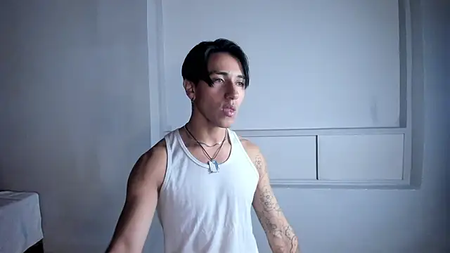 Andy_Joy_'s cam snapshot