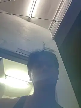 dang_U_Guys_R_poor's cam snapshot