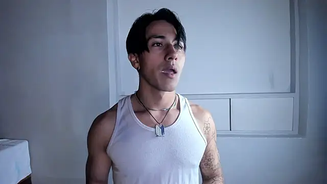 Andy_Joy_'s cam snapshot