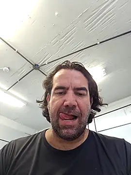 MysterBearMG live sex cam