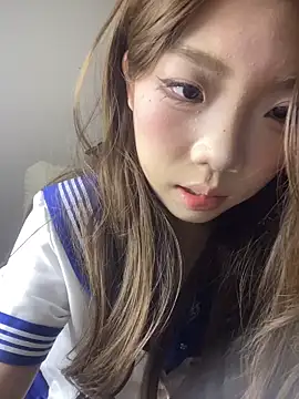 Aloves-21 live sex cam