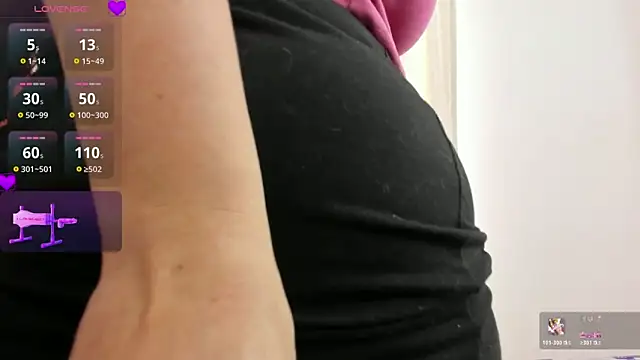 _luisaeliza_'s cam snapshot