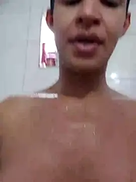 lorraine2036 live sex cam