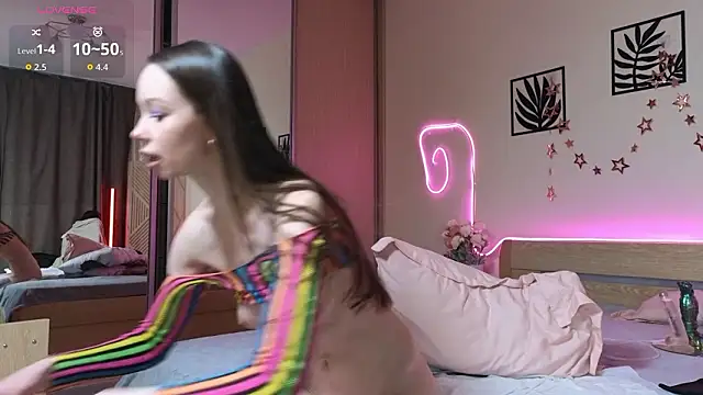 katycrown live sex cam