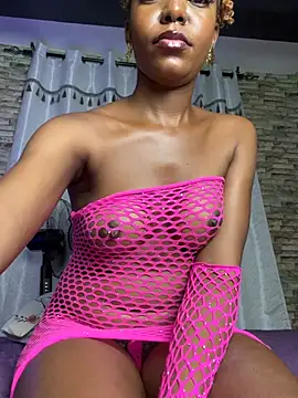 SluttyEll's cam snapshot