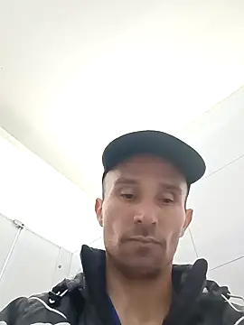 Nacho18hot live sex cam