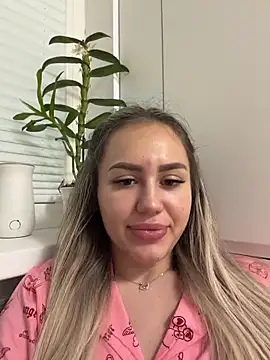 alisa_w's cam snapshot