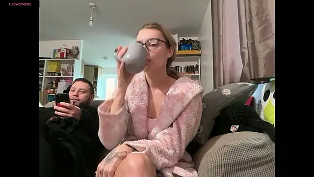 harleyblair live sex cam