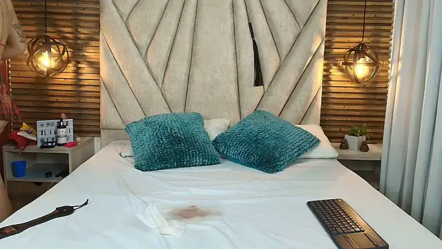 Karlakiss_t's cam snapshot