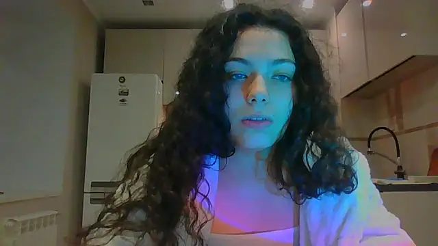 Dianasi's cam snapshot