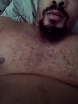 MrSquirt0nm3 live sex cam