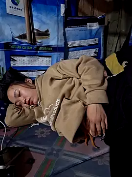 Phoena-a's cam snapshot