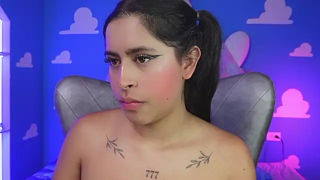 miss___anya's cam snapshot