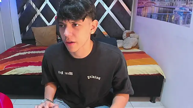 sebas_pretty7 live sex cam