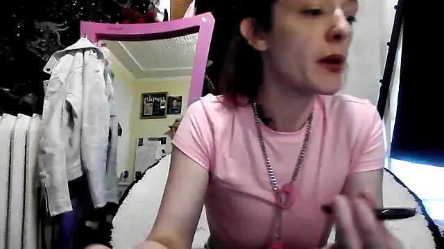 SultryEroticSlut's cam snapshot