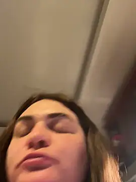 HeyBABYGIRL's cam snapshot