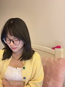 Ella-AAAAA's cam snapshot