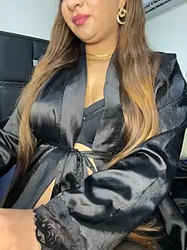 Zeynep-Lahsen's cam snapshot