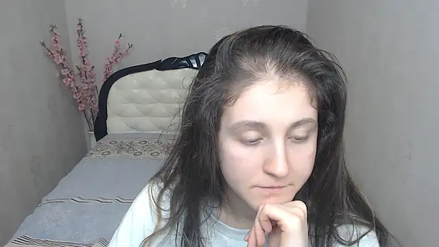 Holliy_Cooper's cam snapshot