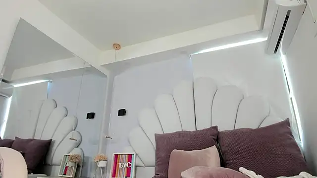 ginebra_ness's cam snapshot