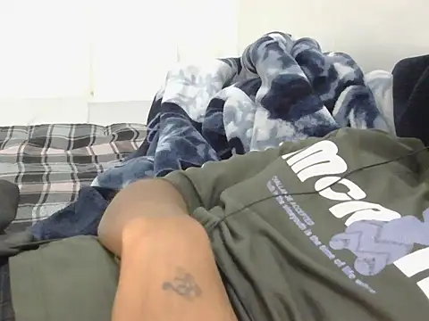 Anika_Singh's cam snapshot