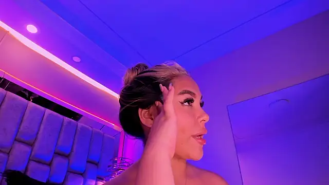 VioletaAbel's cam snapshot