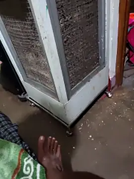 RAYI_Queen_4 live sex cam