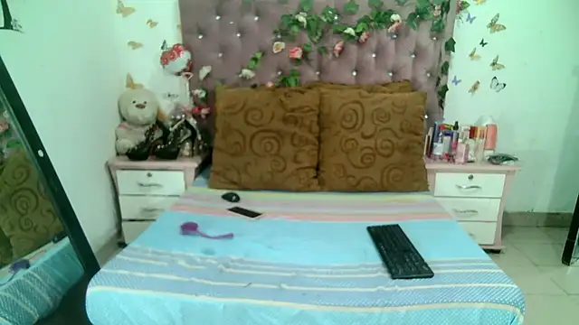 ValeriaTsx live sex cam