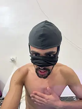 akiratn live sex cam