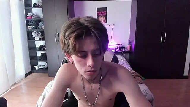 xIce_Boy live sex cam